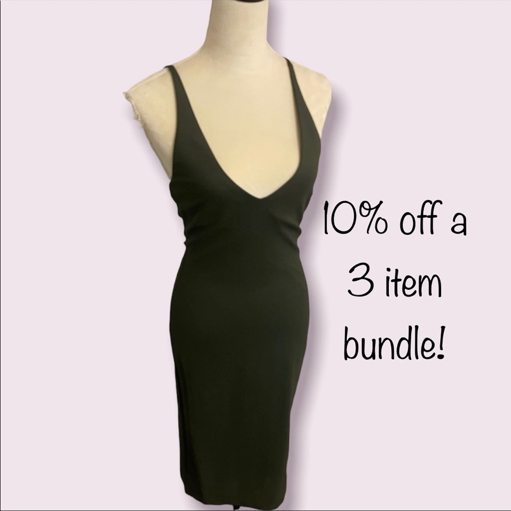 Forest green body con dress with deep v